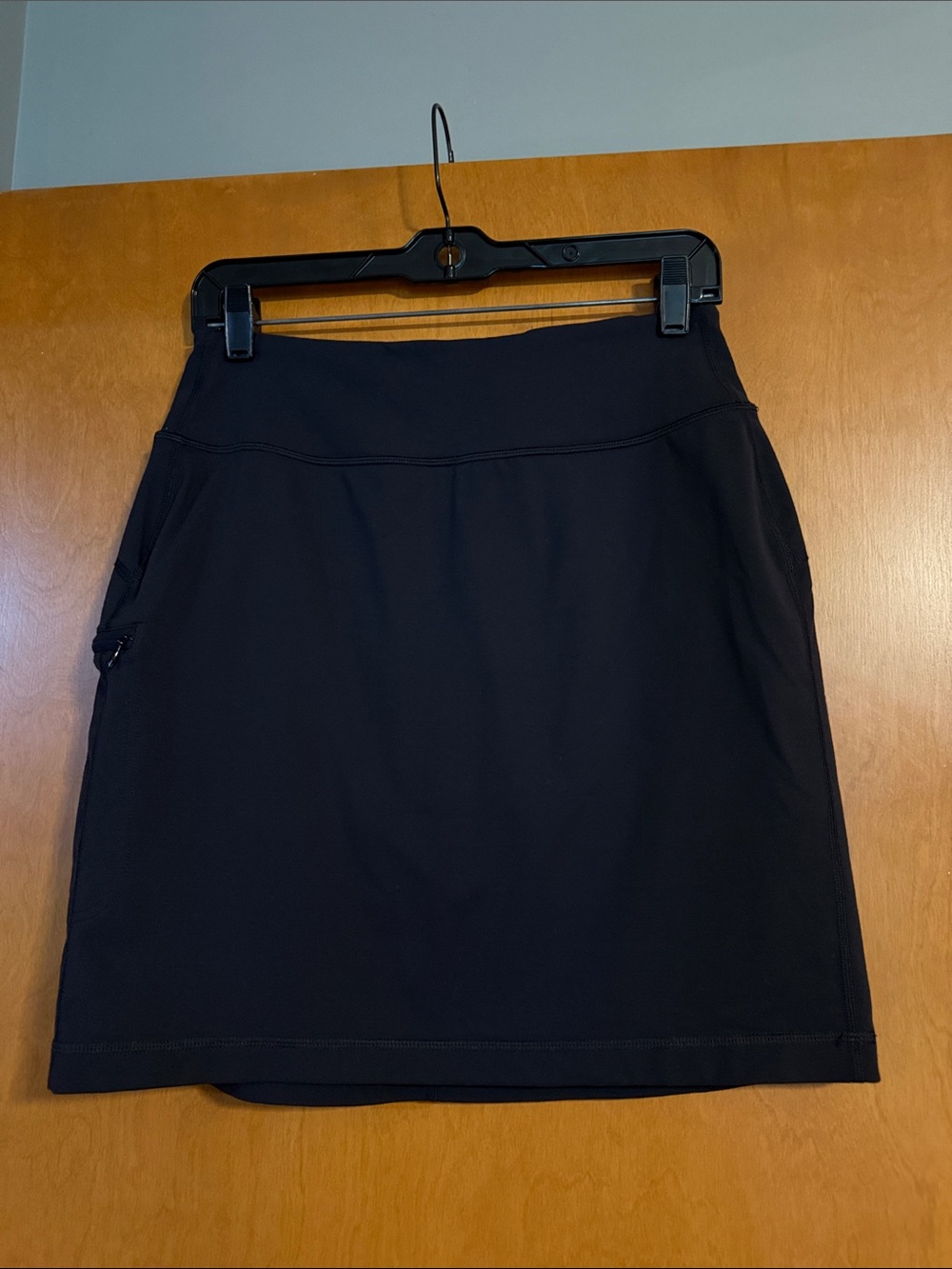 Duluth Trading Co Black Performance Pencil Skort with Side Zippered Pocket